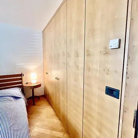 Spacious And Elegant In St Moritz Privat bolig