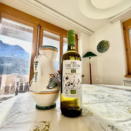 Spacious And Elegant In St Moritz Rum i privatbostad *